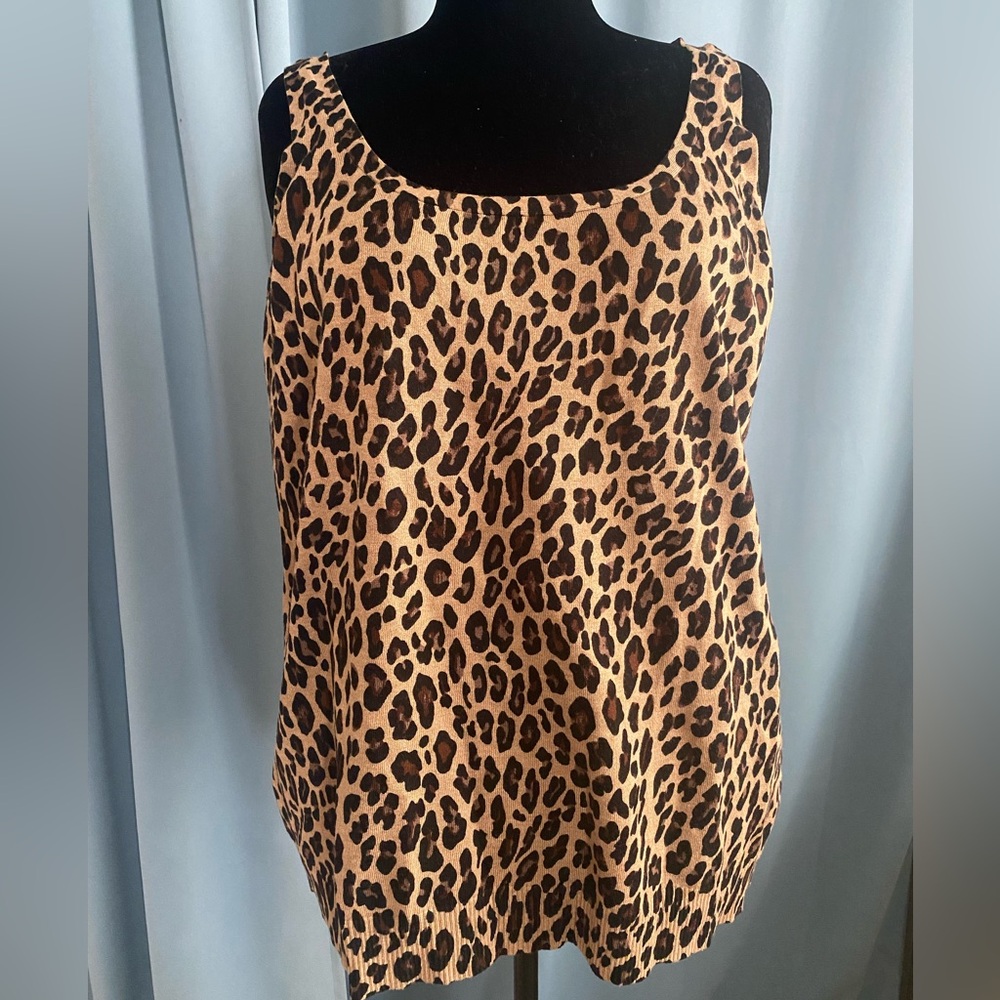 Leopard Print Women's Top size 26/28 Lane Bryant